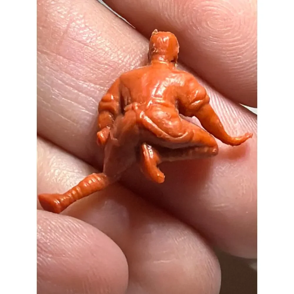 Vintage Brown Plastic Wounded Crawling Soldier Figure Military Toy Unmarked 1.5